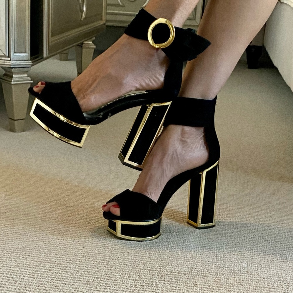 flip flops Kat Maconie excellent conditions.